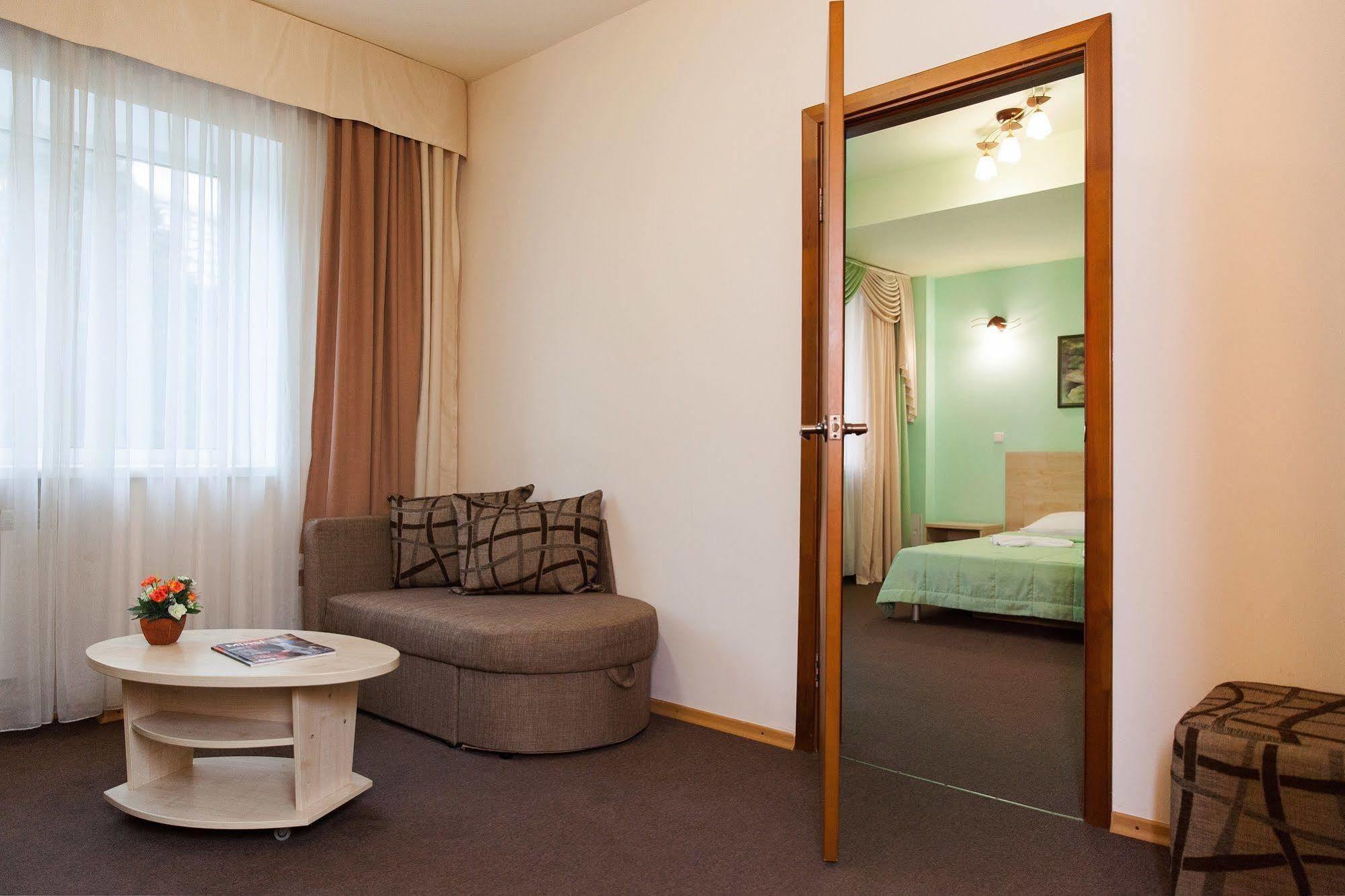 U Fontana Hotel Minsk Exteriér fotografie